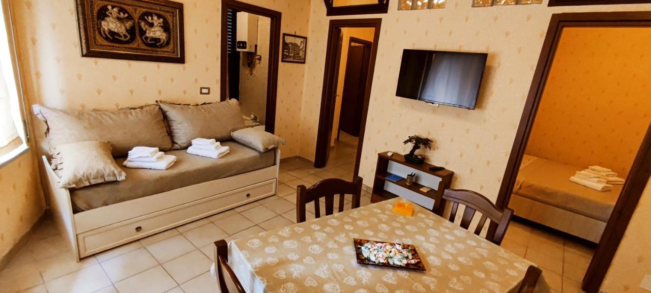 Apartment Casa Dinastia Borbone - Centro Storico